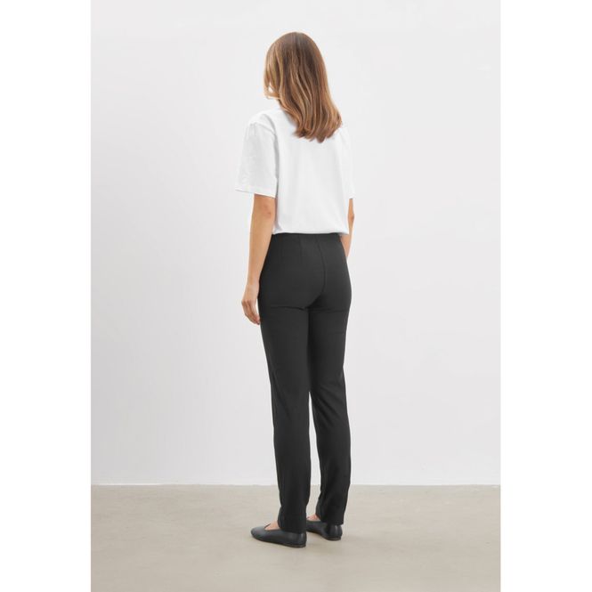Huvudbild Betty Regular Flossad SL